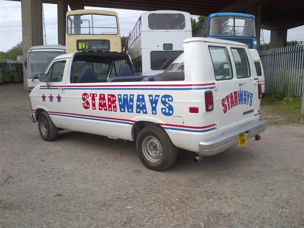 DODGE OPEN TOP 8 SEATER DODGE OPEN TOP 8 SEATER