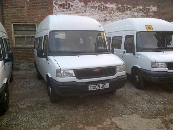 2003 to 2005 17 Seat LDV Minibuses