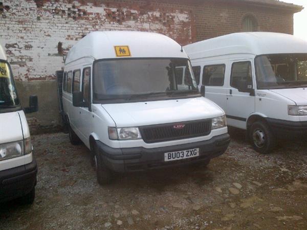 2003 to 2005 17 Seat LDV Minibuses