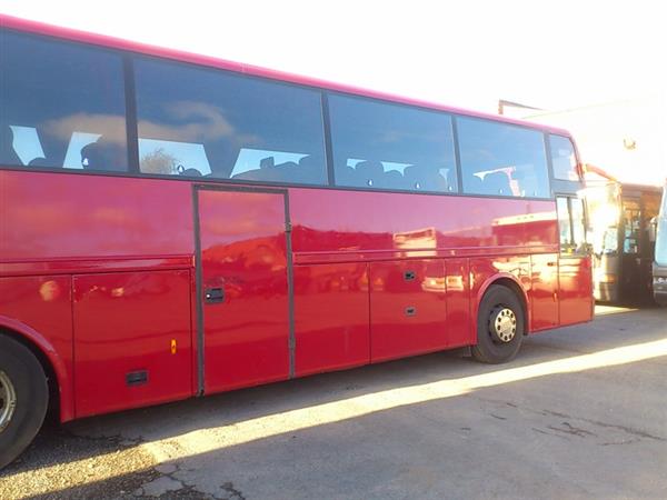 2001 Van Hool Eos 90 49 seat Exec 2001 Van Hool Eos 90 49 seat Exec