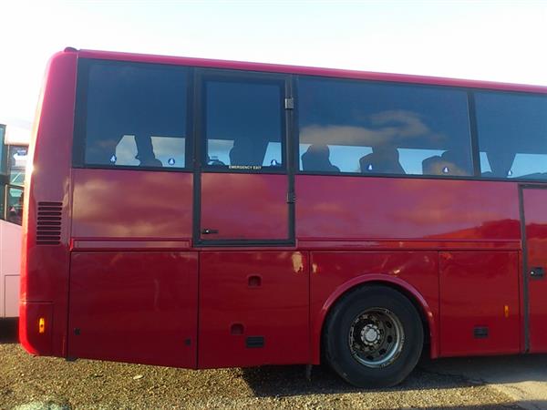 2001 Van Hool Eos 90 49 seat Exec 2001 Van Hool Eos 90 49 seat Exec