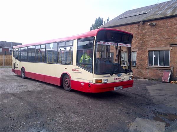 2000 Dennis Dart SLF