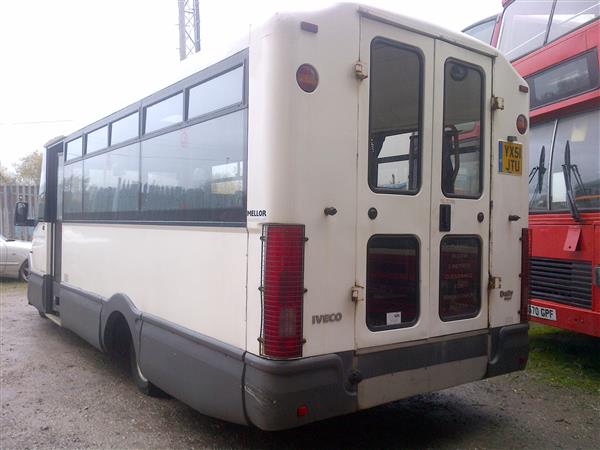  2001 IVECO DAILY 16 SEAT WELFARE BUS NEW MOT