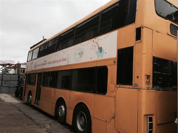 DENNIS CONDOR 3 AXLE 12 METRE BUS DENNIS CONDOR 3 AXLE 12 METRE BUS