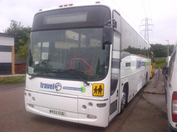 VOLVO B12M PLAXTON DDA COMPLIANT COACH