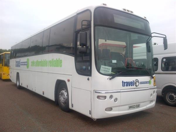 VOLVO B12M PLAXTON DDA COMPLIANT COACH