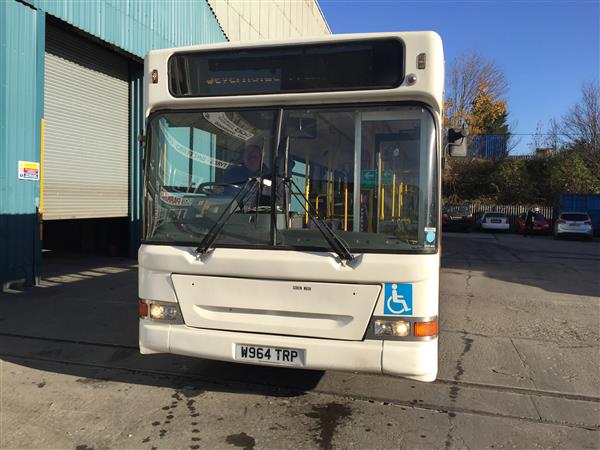 Dennis Dart SLF 2000