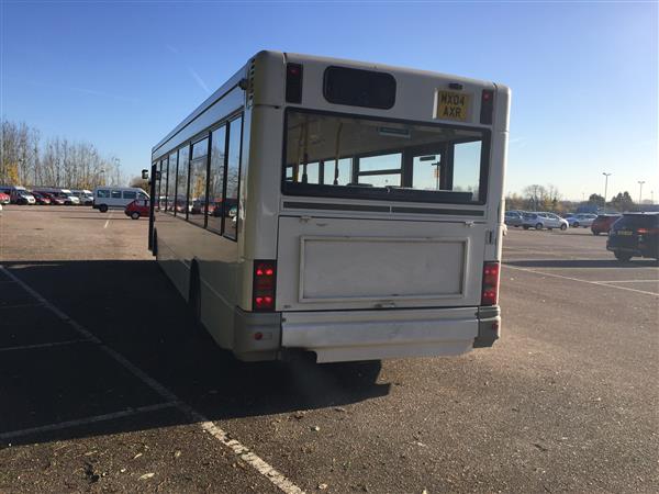 Dennis Dart SLF 2004