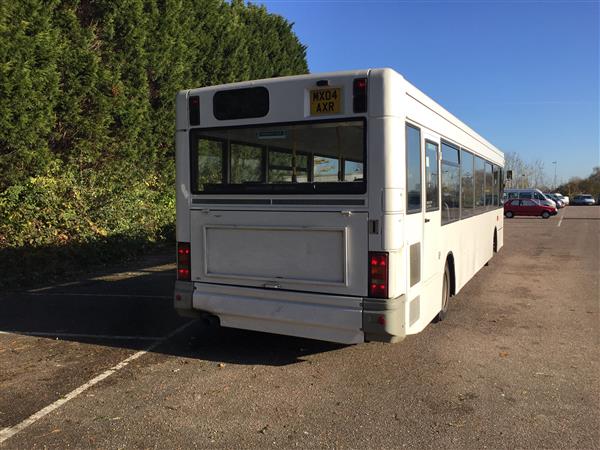 Dennis Dart SLF 2004