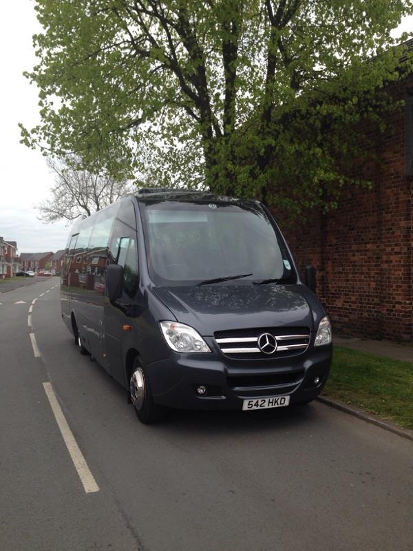 MERCEDES 816 UNVI RIADA 33 SEATER MERCEDES 816 UNVI RIADA 33 SEATER