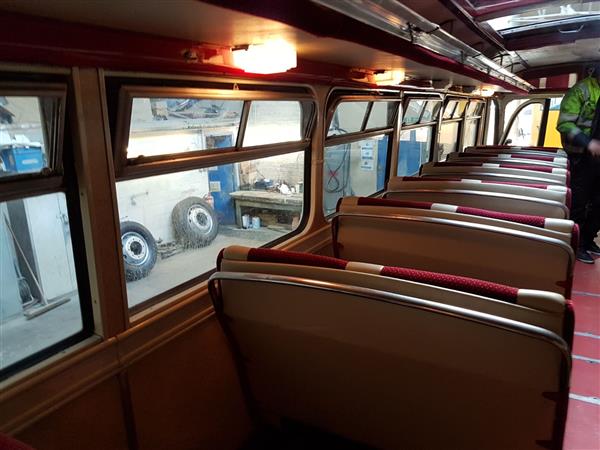 1951 Leyland Royal Tiger  LOE300