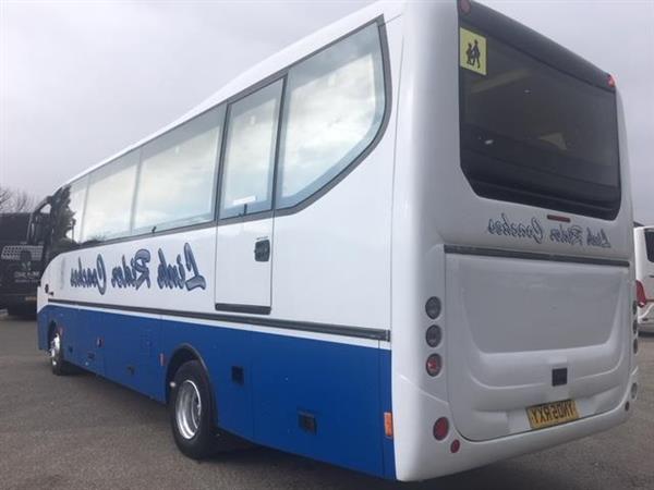 2005 Mercedes Cimo 33 reclining seats £21950.00 + VAT 2005 Mercedes Cimo 33 reclining seats £21950.00 + VAT