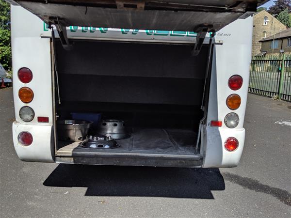2005 Mercedes 33 seat mini coach 2005 Mercedes 33 seat mini coach