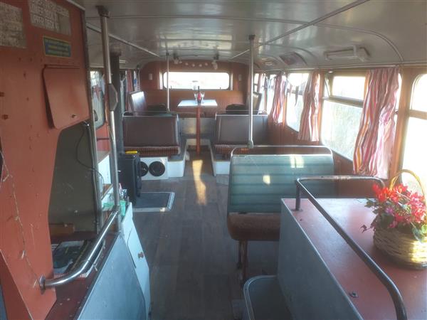 1980; Bristol Vr  Glamping bus