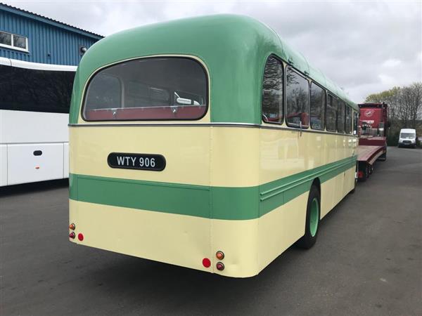 Bedford SB Duple with diesel engine