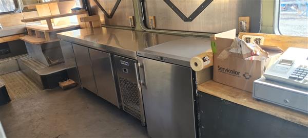 Food truck, located in Barcelona, Spanish registration Food truck, located in Barcelona, Spanish registration