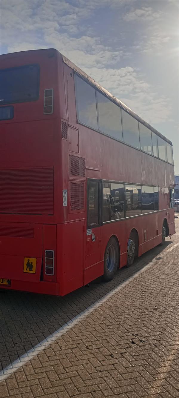 Now sold, 1993 Leyland Olympian triaxle in France 