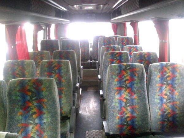 1998 RIGHT HAND DRIVE  Toyota coaster 22 SEATER