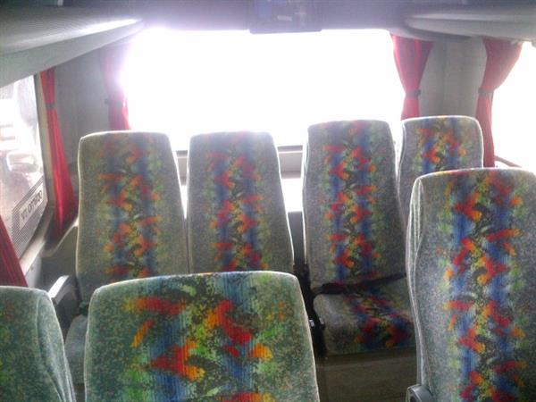 1998 RIGHT HAND DRIVE  Toyota coaster 22 SEATER