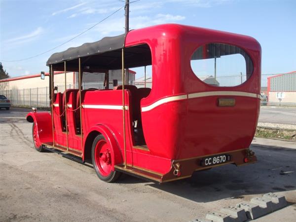 1928 Dennis Charabanc CC8670