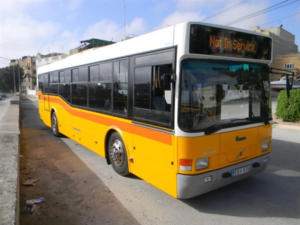 2003 VOLVO BR7L 45 Seat Low floor Buses