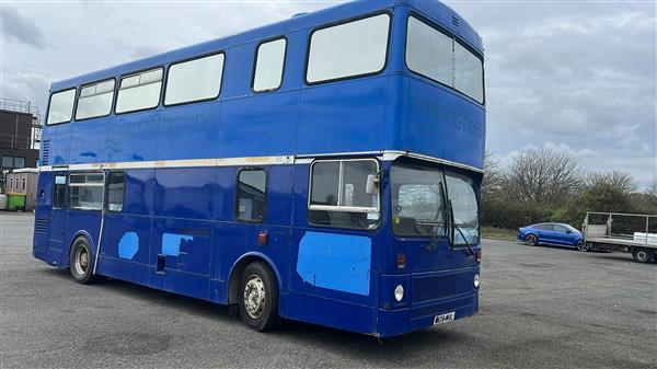 1984 MCW Metrobus mobile meeting place/ facility