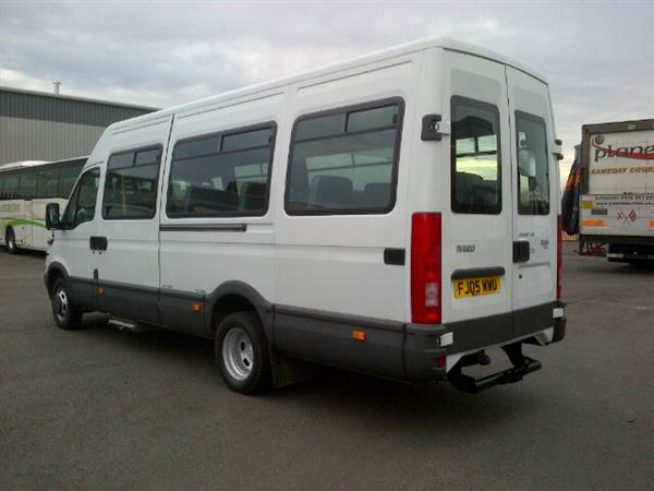 2005 IVECO DAILY 16 seater PSV Minibus