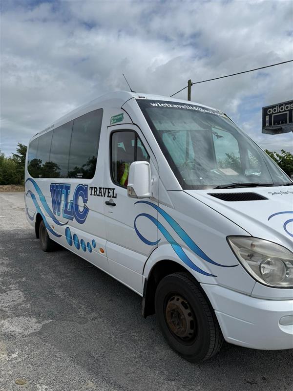 2009 Mercedes 515 cdi Sprinter 16 seater 2009 Mercedes 515 cdi Sprinter 16 seater