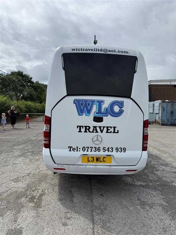 2009 Mercedes 515 cdi Sprinter 16 seater 2009 Mercedes 515 cdi Sprinter 16 seater