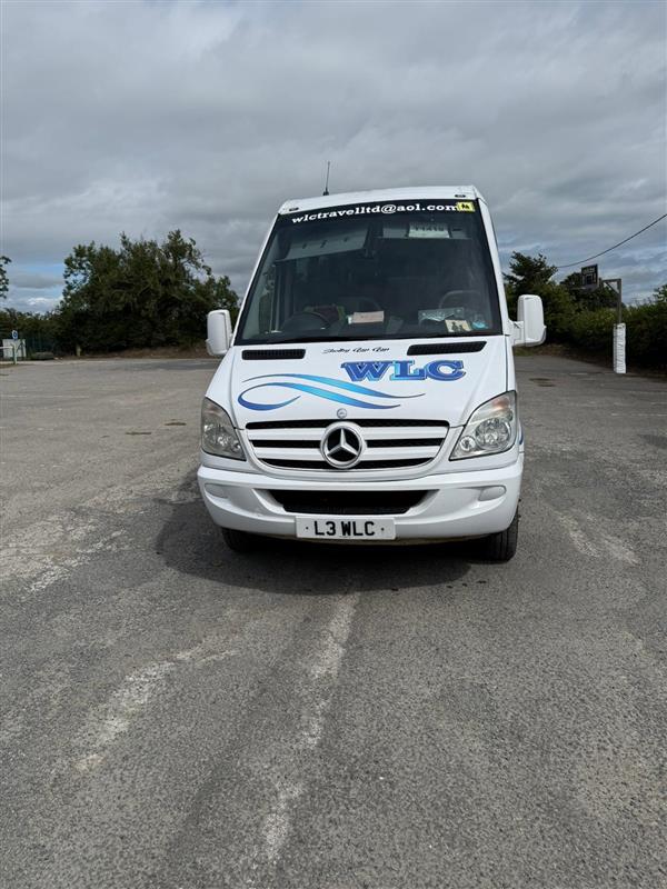 2009 Mercedes 515 cdi Sprinter 16 seater 2009 Mercedes 515 cdi Sprinter 16 seater