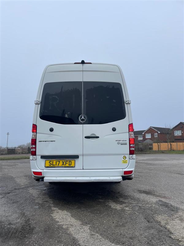 2017 Mercedes sprinter 516cdi 16 seater 2017 Mercedes sprinter 516cdi 16 seater