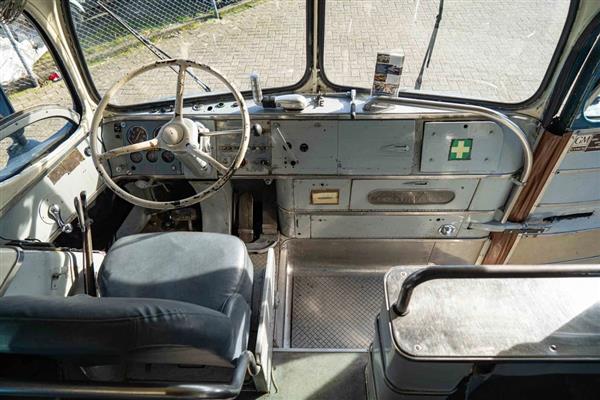 1948 Greyhound Silversides bus 1948 Greyhound Silversides bus