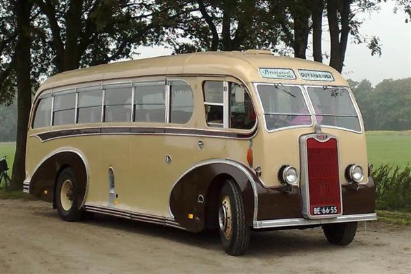 1950 GUY ARAB 30 SEAT COACH IN HOLLAND 1950 GUY ARAB 30 SEAT COACH IN HOLLAND