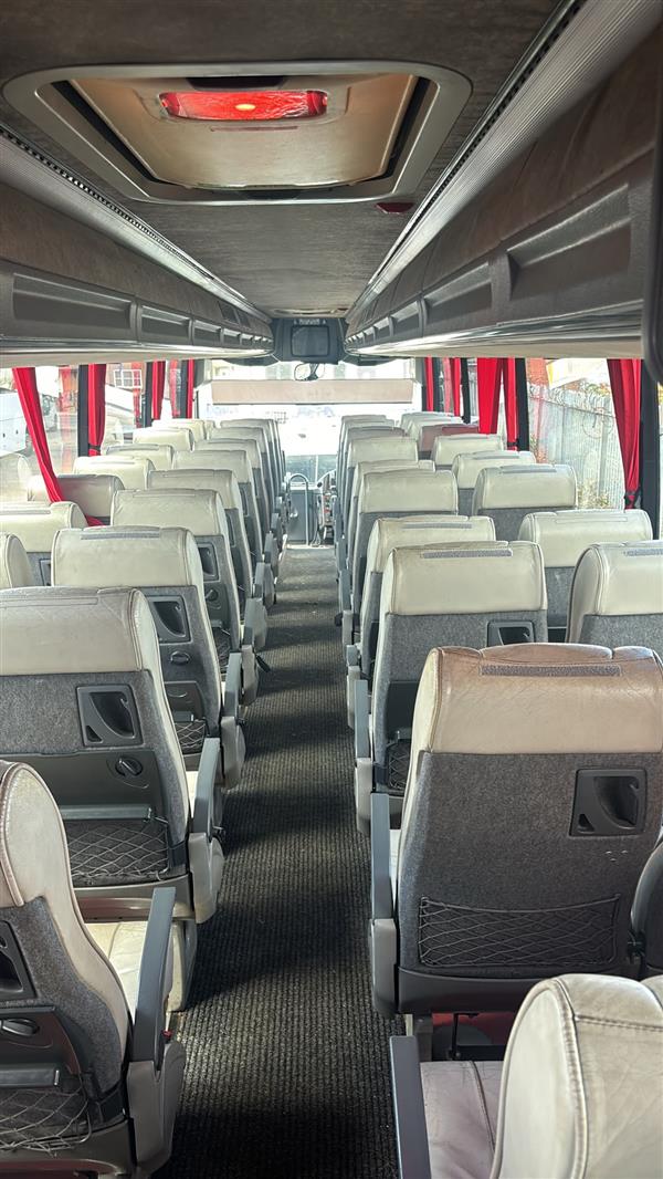 Volvo B12m manual 51 seats 